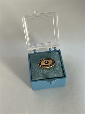 Chrysler Plymouth medallion club pin