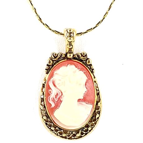 14KGF Cameo Pendant on 14KGF Chain with Extender Chain