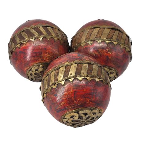 Set of 3 Red Wooden Décor Spheres/Balls