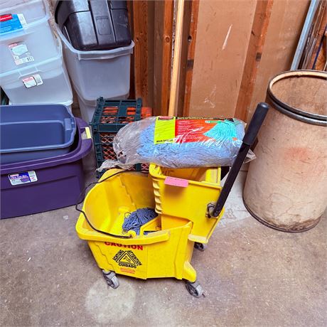 Commercial Grade Mop Bucket