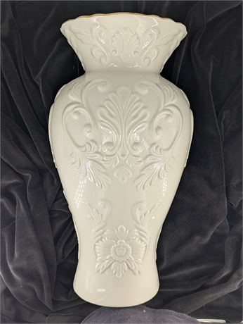 16" LENOX Georgian large ivory vase floral embossed design gold trim porcelain