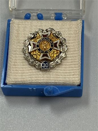 Sterling ladies VFW 30 year pin