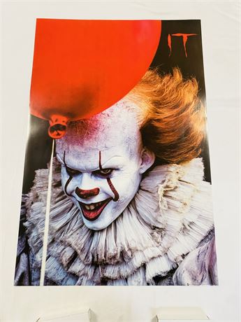 IT Original Pennywise Promo Poster - Rolled, Unused