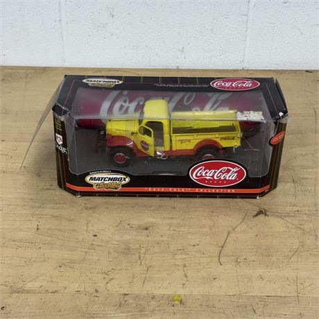 Matchbox Collectibles 1946 Dodge Power Wagon