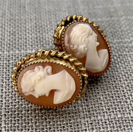 Lovely Shell Cameo 1/20th 12k Gold Filled Vintage Earrings