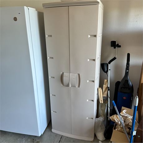 Rubbermaid Heavy Duty Storage Cabinet