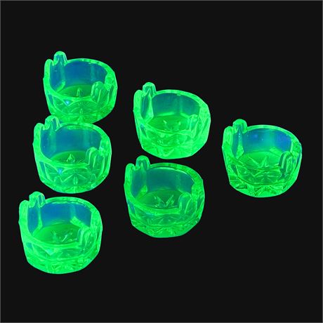 Set of 6 Vintage Uranium Glass Open Salt Dip Cups