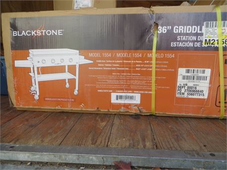 Brand New Blackstone Griddle 36"Cooking Station NIB