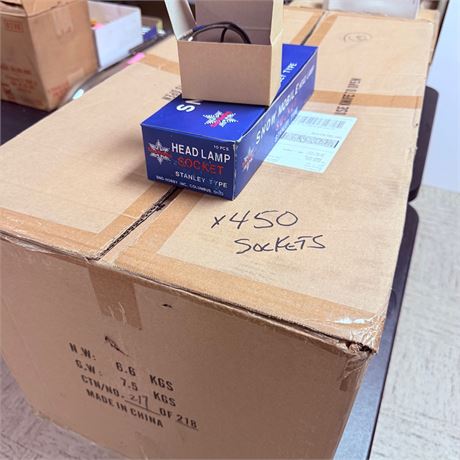 450 NOS Headlamp Sockets