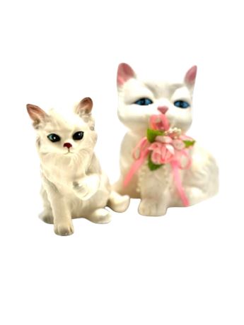 Vtg Ceramic Kittens - 2 White Kittens, Blue Eyes
