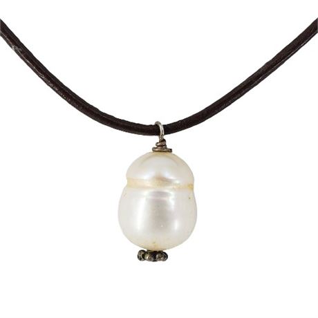 Signed J. JILL Freshwater Pearl Necklace