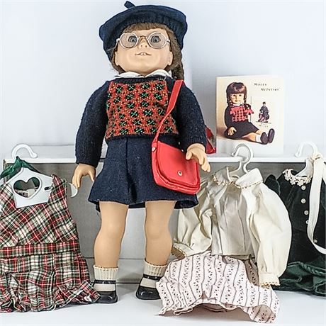 American Girl Molly McIntire Doll, Pleasant Company 18" with Accessories