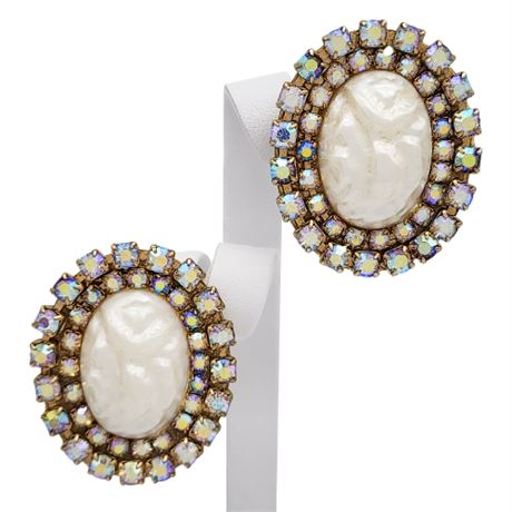 Vintage Prong Set Aurora Borealis Rhinestone Textured Faux Pearl Clip Earrings