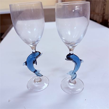 Dolphin Glasses