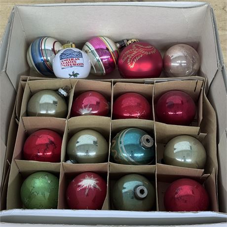 Box Vintage Glass Ornaments