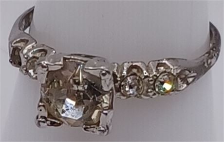 Sterling rhinestone ring 1.6 G size 7.5 vintage