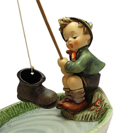 VTG Goebel Hummel Figurine "Just Fishing" #373 TMK-7