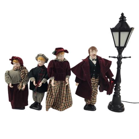 Vintage Caroler Family Set of 4 w/ Black Lamp Post