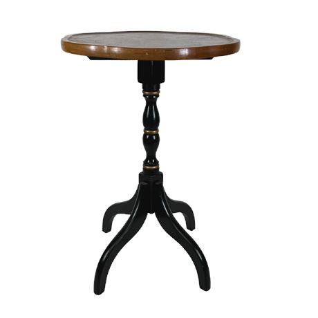Vintage L. Hitchcock Furniture Co Pedestal Accent Table