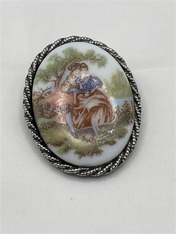 Enamel couples pendant, cameo brooch