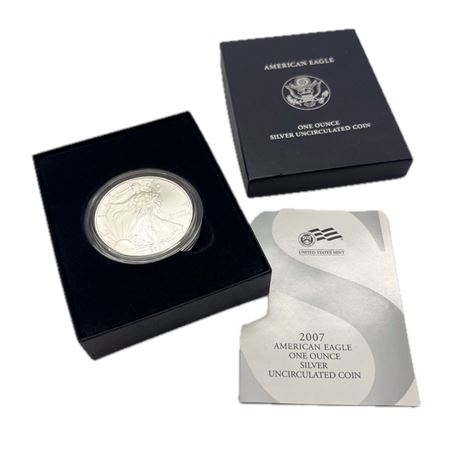 United States Mint 2007 American Eagle 1oz Silver Uncirculated Coin