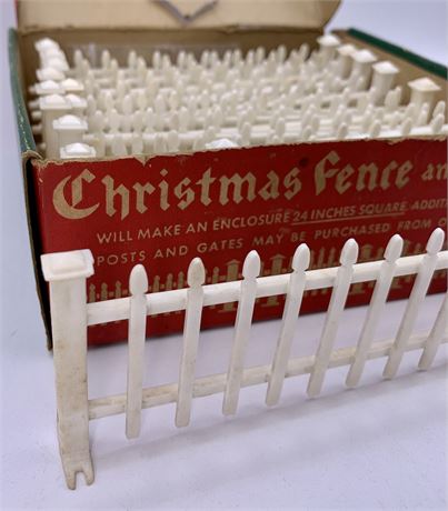 19 pc Vintage Christmas Vignette Fence & Gate Set in the Box
