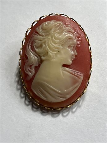 Cameo brooch of PIETA