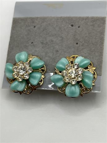 Vintage enamel and rhinestone flower earrings