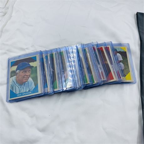 25 EXMT-NMT 1960 Fleer Baseball Cards - Set Break