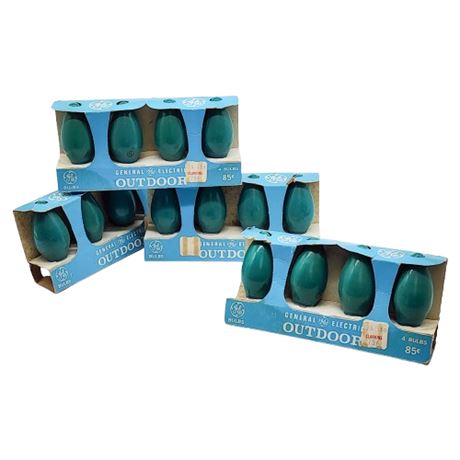 Vintage General Electric C9-CC Green Christmas Bulbs, 4 Packs of 4