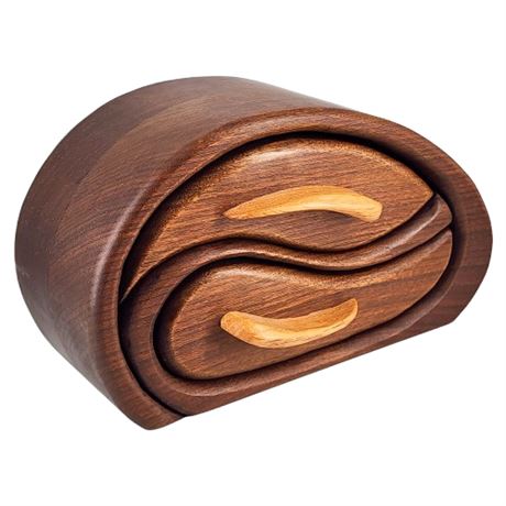Handcrafted Bandsaw Woodcraft Jewelry Box