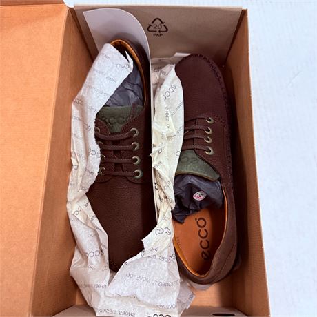 New Ecco Men’s Shoes - Size 10.5