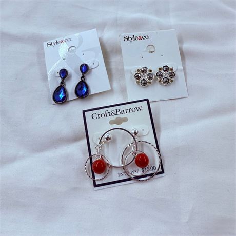 Unused Earring Lot