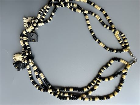 African 4 elephants black and white beaded necklace