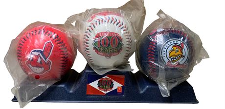 Cleveland Indians 2001 Triple Baseball & Stand Collectible