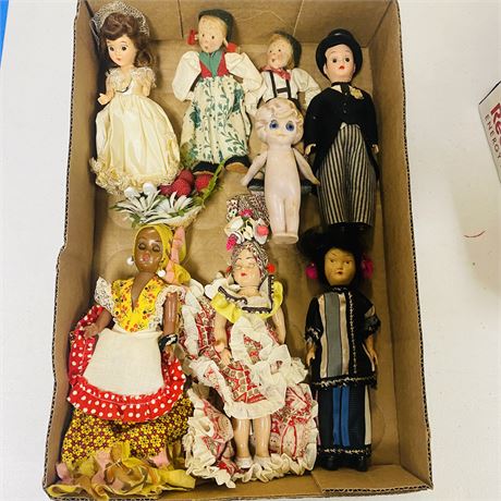 Antique + Vintage Dolls w/ Very Early Germany Porcelain
