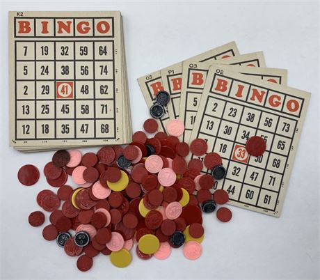 17 Vintage Bingo Game Night Cards with Assorted Coin Tokens