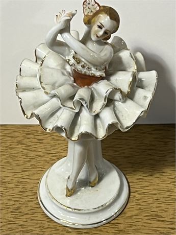 Vintage Ballerina statue