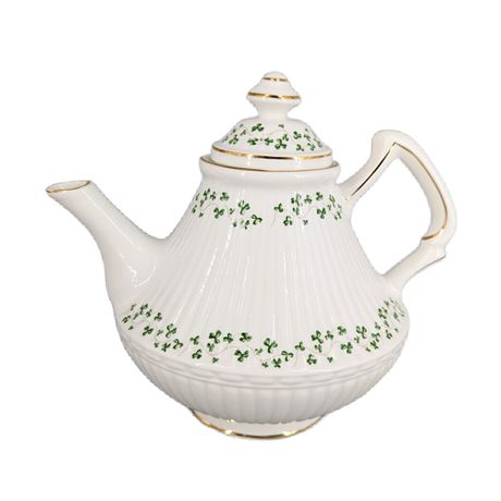 Royal Tara Teapot Green Shamrocks