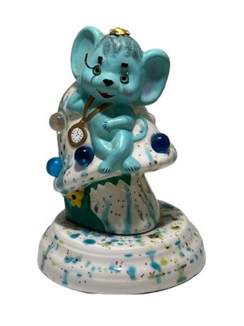 Vtg Kitsch Mouse on Mushroom Nightlight