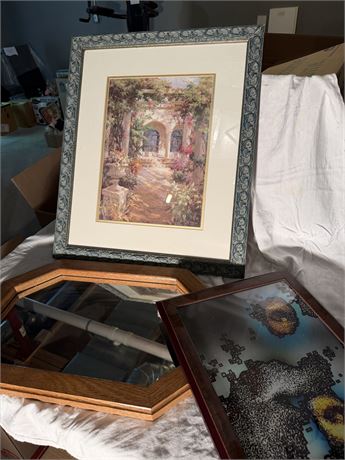 2 Pictures & Mirror