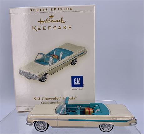 1961 Chevrolet Impala 2006 Hallmark Holiday Ornament Car