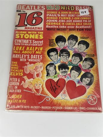 The Beatles 16 Magazine