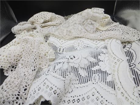 Crocheted Table Linens & Doilies