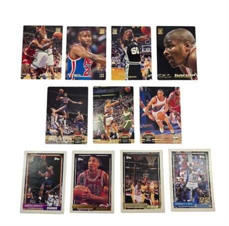 Mixed Lot of Topps Basketball Cards