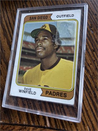 1974 Dave Winfield trading card #456