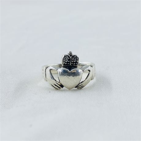 4.1g Sterling Claddagh Ring Size 8