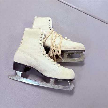 Vintage Ice Skates