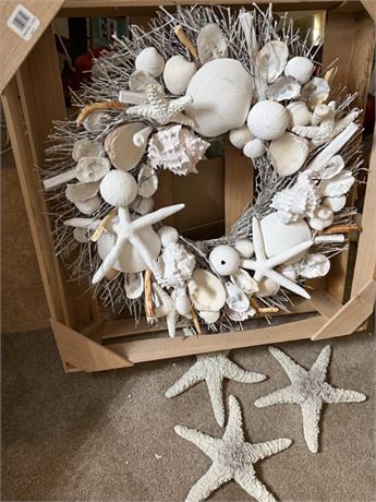 NEW Wreath & Star Fish