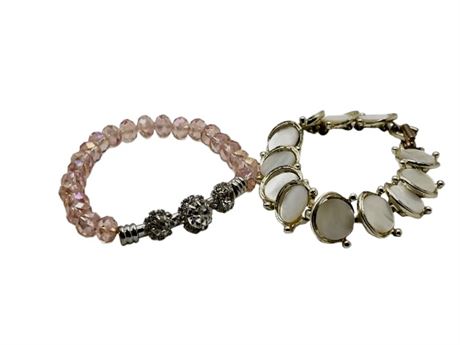 Beaded bracelet lot